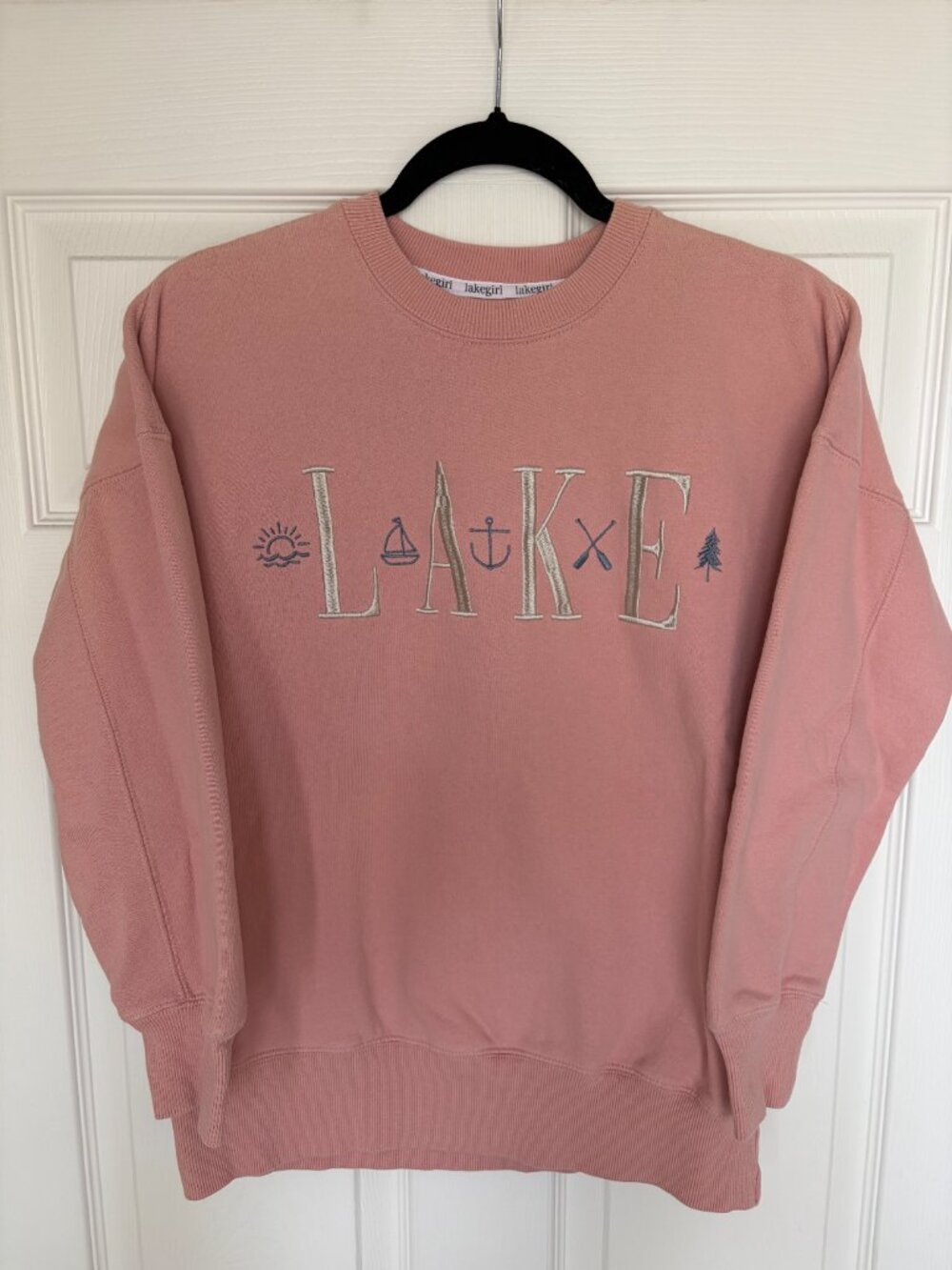 Crewneck - LakeGirl sz S